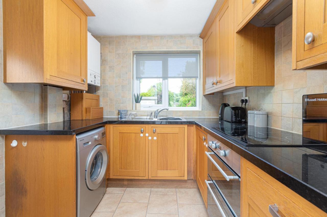 Charles Alexander Short Stay - Moorway House Poulton-le-Fylde Dış mekan fotoğraf